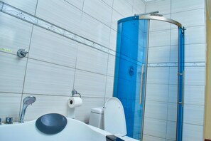 Bathroom - KASHA Premier Lodges (Lilongwe)