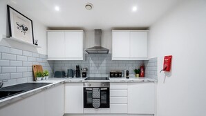 Unclassified image, 4 of 22, button - Host & Stay | Halifax House Living (Liverpool)