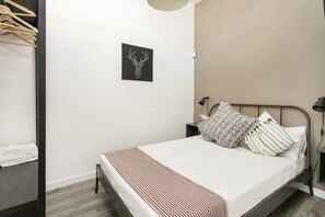 2 Schlafzimmer, Bügeleisen/Bügelbrett, Reisekinderbett, kostenloses WLAN