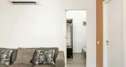 Apartamento elegante y lujosamente diseñado en su interior, perfecto para aquellos que buscan lo más refinado de la vida.