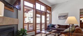 Co208 Copper One Lodge 2 Bedroom Condo by RedAwning