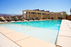 Stadtwohnung, 3 Schlafzimmer | Pool
