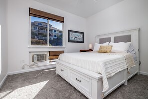 2 chambres, fer et planche à repasser, accès au Wi-Fi (inclus)
