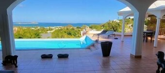 RESIDENCE VILLA SEA PEARL, 3 ROOMS, ORIENT BAY