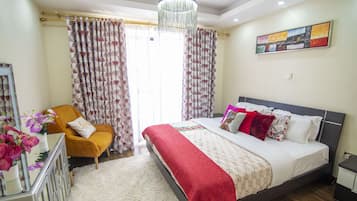 Apartamento empresarial | 3 quartos, Wi-Fi de cortesia