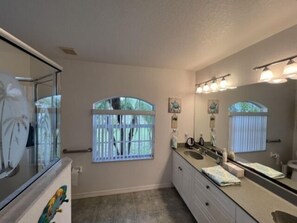 Shower, towels
