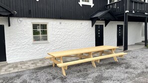 Ulkoruokailutilat