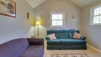 House (1 Bedroom) | Interior