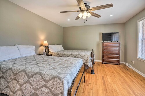 Moncks Corner Home w/ Yard Near Lake Moultrie