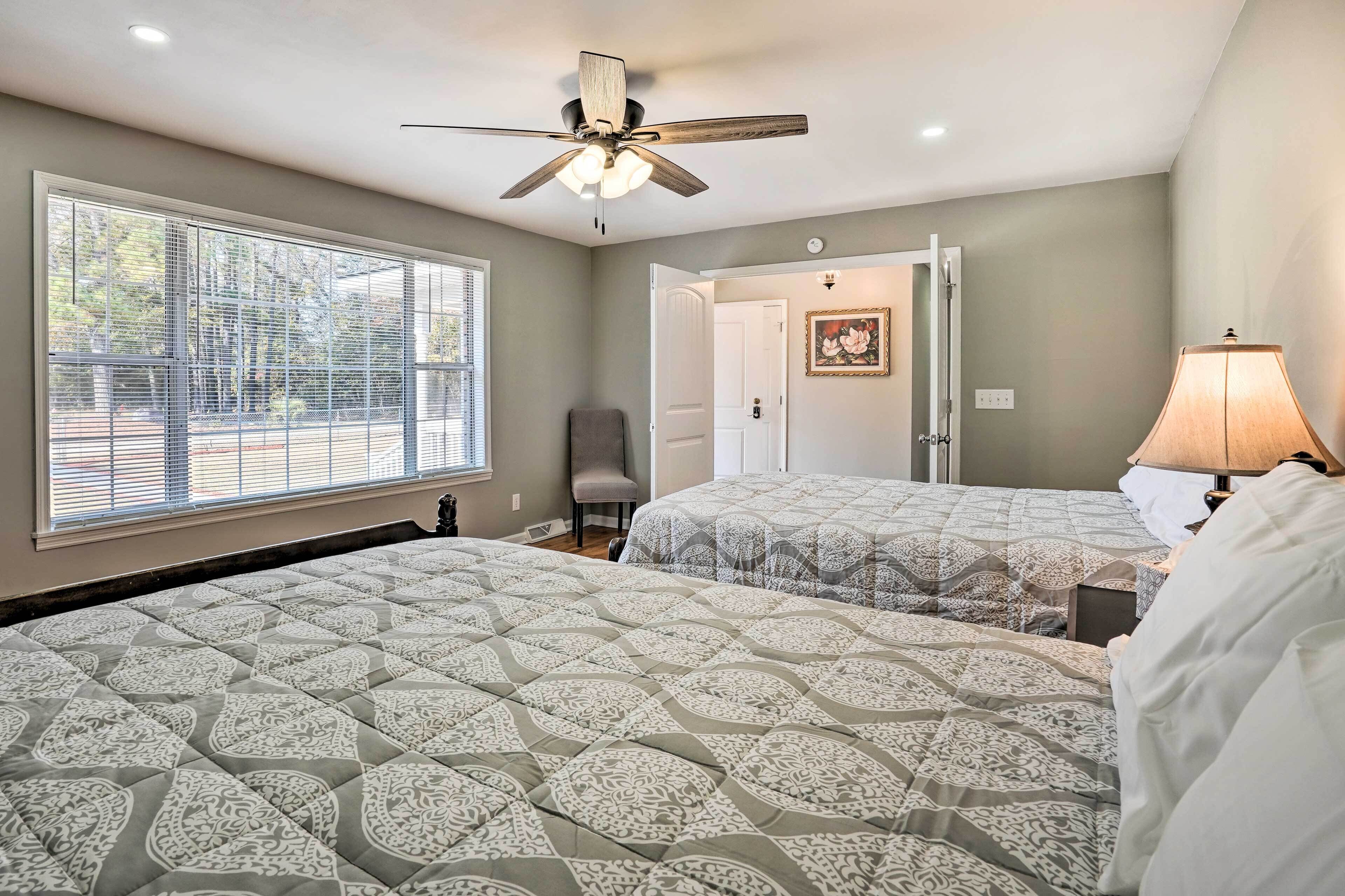 House (4 Bedrooms) | Interior