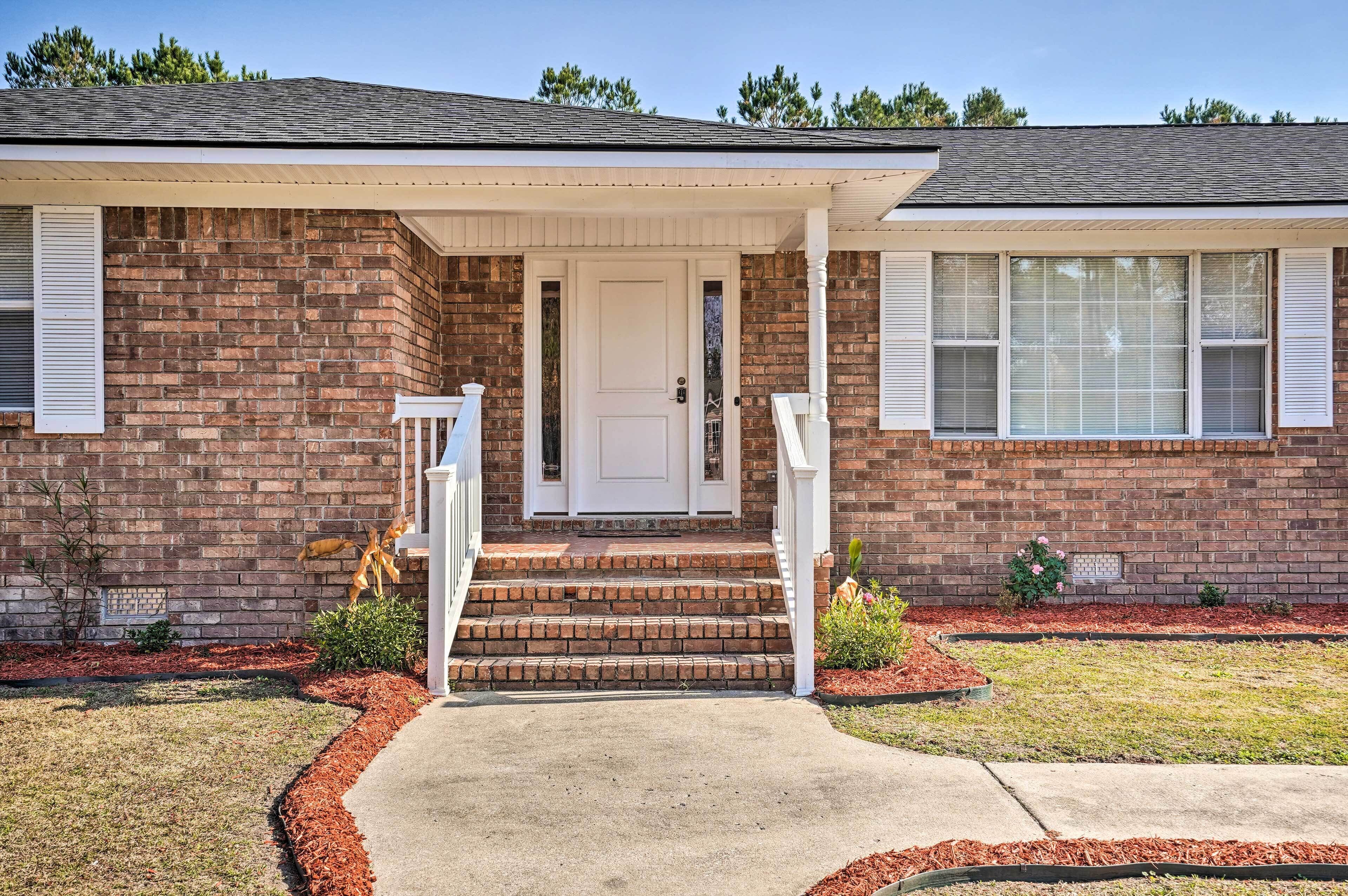 House (4 Bedrooms) | Interior