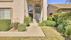 منزل (5 Bedrooms) | المنشأة من الداخل