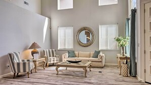 منزل (5 Bedrooms) | المنشأة من الداخل