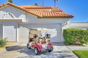 Apartment (2 Bedrooms) | Interior - Luxe Desert Falls Country Club Condo w/ Mtn Views! (Palm Desert)