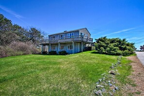 House (3 Bedrooms) | Interior - Biddeford Retreat w/ Deck, Grill & Ocean Views! (Biddeford)