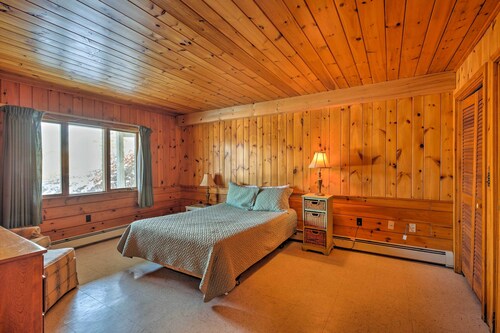 Biddeford Retreat w/ Deck, Grill & Ocean Views!