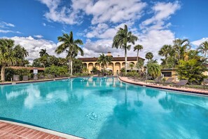 Apartment (0 Bedroom) | Interior