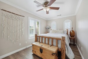 House (3 Bedrooms) | Interior - Luxury Desert Hot Springs Home On Golf Course (Desert Hot Springs)