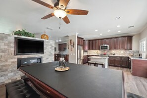 House (3 Bedrooms) | Interior - Luxury Desert Hot Springs Home On Golf Course (Desert Hot Springs)