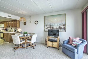 Interior - 2 Mi to Ocean City Boardwalk: Gem w/ Pool + Marina (Ocean City)