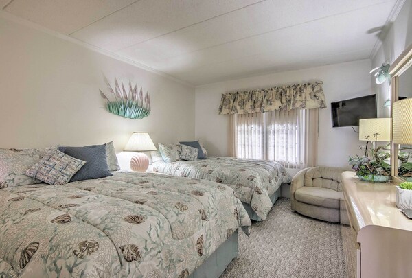 2 Mi To Ocean City Boardwalk: Gem W/ Pool + Marina - Magnum, Ocean City