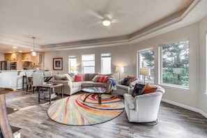 House (3 Bedrooms) | Interior - Oceanside Beach Home w/ 180-degree Views! (Tillamook)