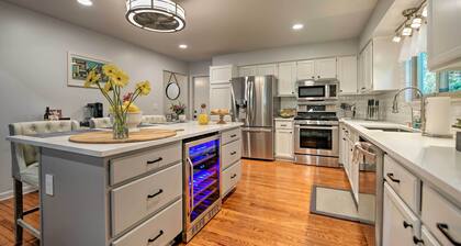 Open Concept Ann Arbor Home < 2 Miles to U of M!