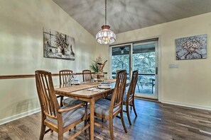 Hus (3 Bedrooms) | Innvendig