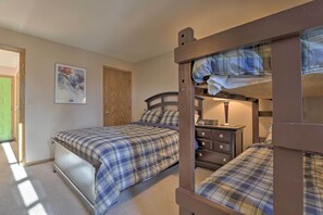 Apartment (2 Bedrooms) | Interior - Scenic Buffalo Village Condo w/ View & Pool Access (Silverthorne)