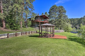 Front of property - Creekside Rapid City Cabin w/ Deck on 30 Acres! (Rapid City)