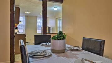 Căn hộ (3 Bedrooms) | Nội thất