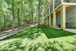 House (3 Bedrooms) | Interior - Spacious Home w/ Deck on Shores of Lake Wylie (York)