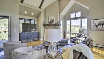 House (4 Bedrooms) | Interior