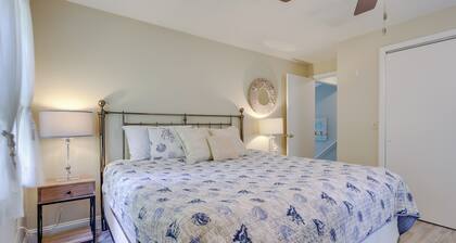 Ideal Narragansett Location w/ Furnished Deck!