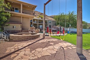 Interior - Hurricane Getaway w/ Yard - 25 Mi to Zion! (Hurricane)