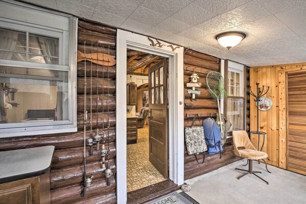 House (3 Bedrooms) | Interior - Lakefront 1930s Log Cabin w/ Dock & Fire Pit! (Rice Lake)