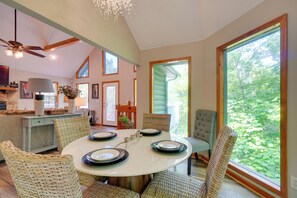 Casa (2 Bedrooms) | Interior