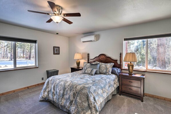 House (2 Bedrooms) | Interior - Victor Woodland Cabin Retreat w/ Fire Pit (Victor)