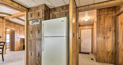 Richfield Home w/ Views ~ 13 Miles to Nat'l Park