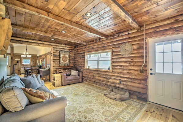 House (2 Bedrooms) | Interior - Cambridge Cabin < 2 Mi to Smugglers' Notch! (Jeffersonville)