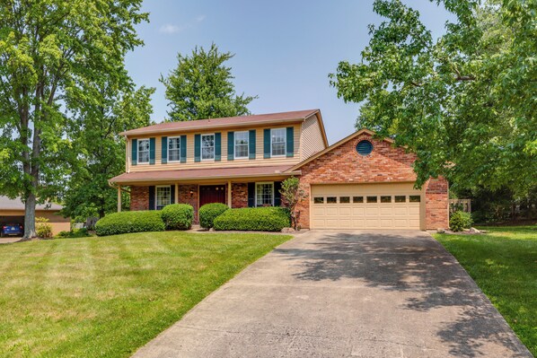 House (4 Bedrooms) | Interior - Family-friendly West Chester Twp Home w/ Pool! (West Chester)