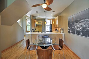 Apartment (1 Bedroom) | Interior - Modern Atlanta Loft Above Bakery in Cabbagetown! (Atlanta)