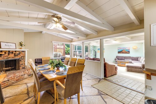 Walk to La Jolla Beach: Expansive 2-home Escape!