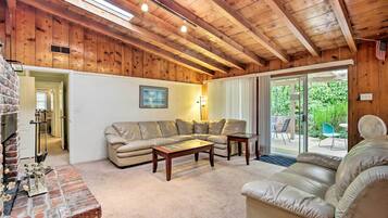 House (Multiple Bedrooms) | Interior