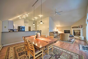 Apartamento (2 Bedrooms) | Parte interna