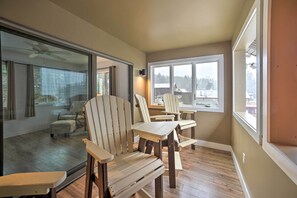 Apartment (2 Bedrooms) | Interior - Lakefront Bolton Retreat w/ Balcony + Views! (Bolton Landing)