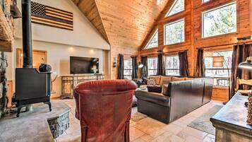 Rumah (5 Bedrooms) | Interior