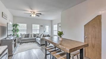 Casa (3 Bedrooms) | Parte interna