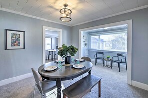 Interior - Charming Farmhouse < 1/2 Mile to AU Campus! (Anderson)