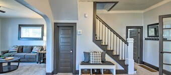 Charming Farmhouse < 1/2 Mile to AU Campus!